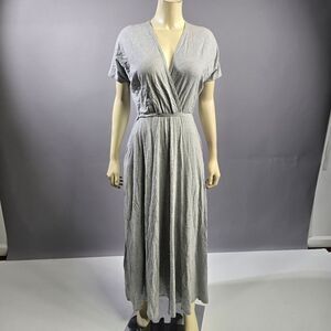 Maxi Sundress with V-Neck and Short Sleeves R14